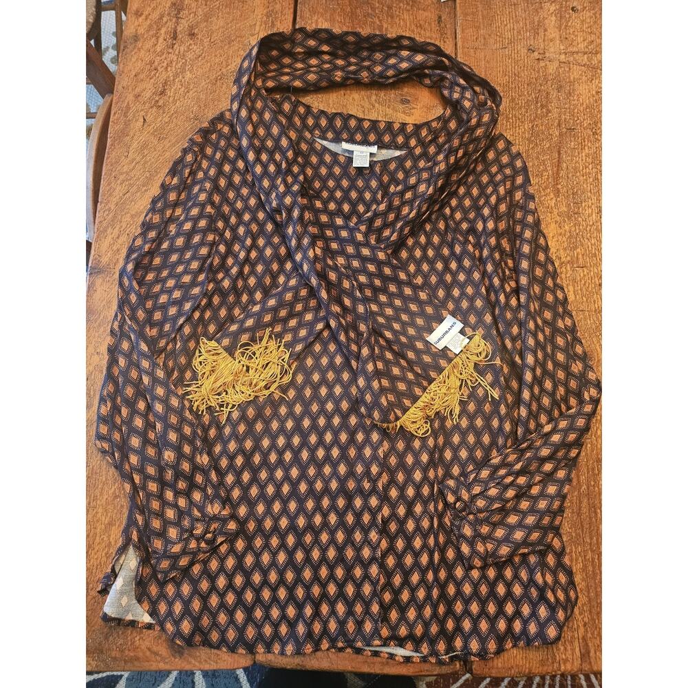 Suburbans Women's Geometric Print Blouse Size 12 And Matching Scarf